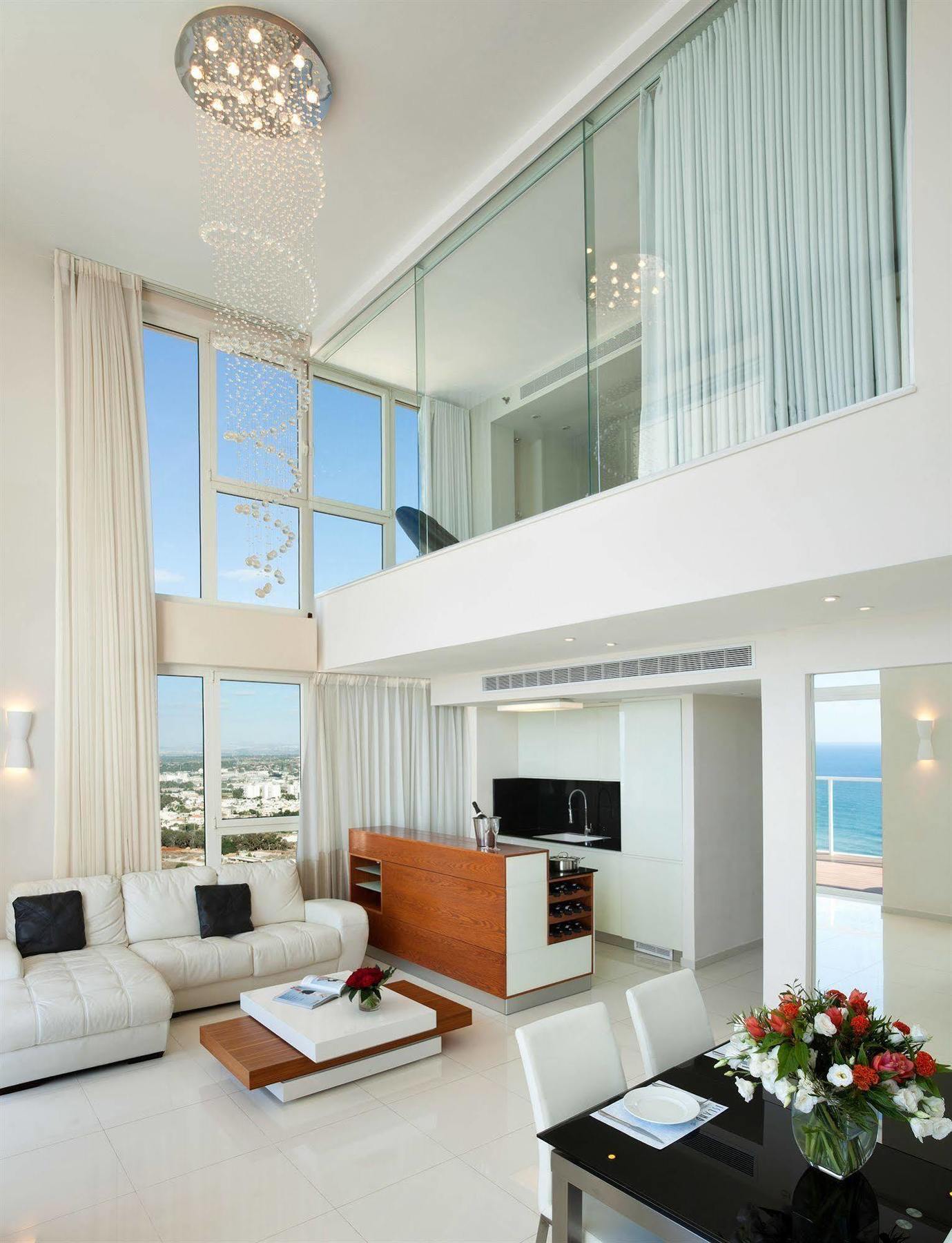 Island Luxurious Suites Hotel And Spa Netanja Zewnętrze zdjęcie