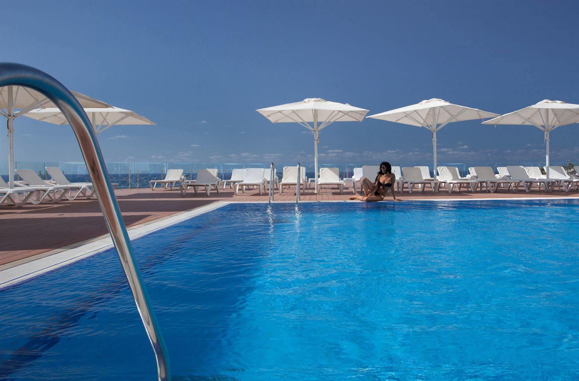 Island Luxurious Suites Hotel And Spa Netanja Zewnętrze zdjęcie